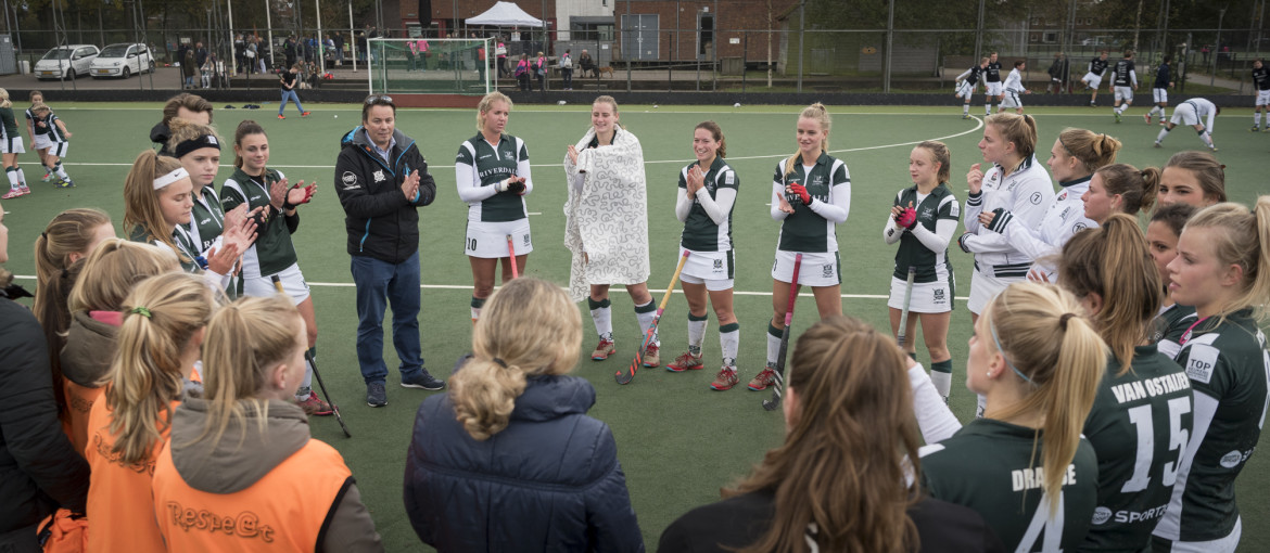 Cartouche Dames 1 tegen Leonidas | Zoals Hein het ziet!