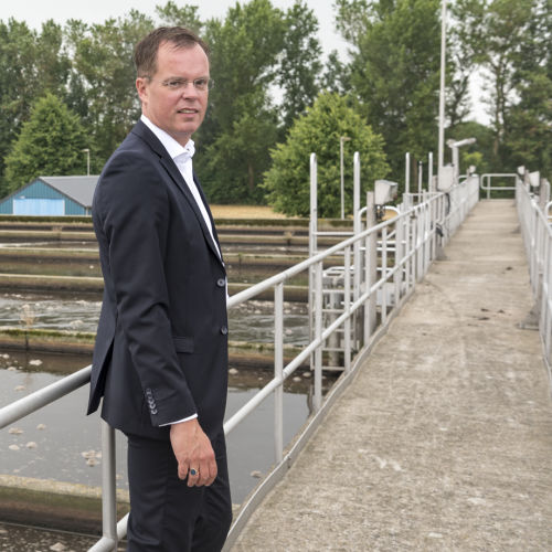 Frank Buijs Envaqua 6851 LR.jpg