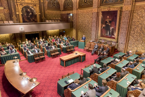 De Maatschappij departement 's-Gravenhage bezoek Eerste Kamer der Staten Generaal 3577.jpg