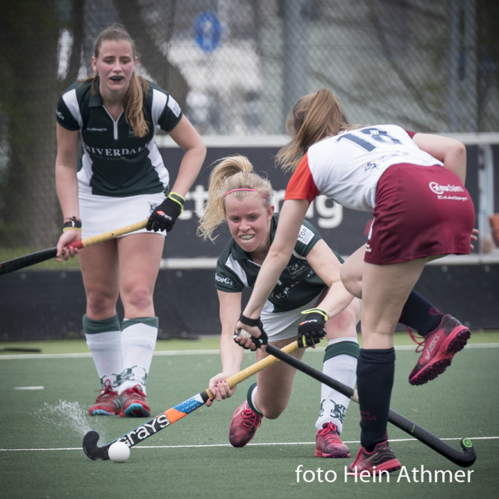 Cartouche Dames 1 tegen Almere